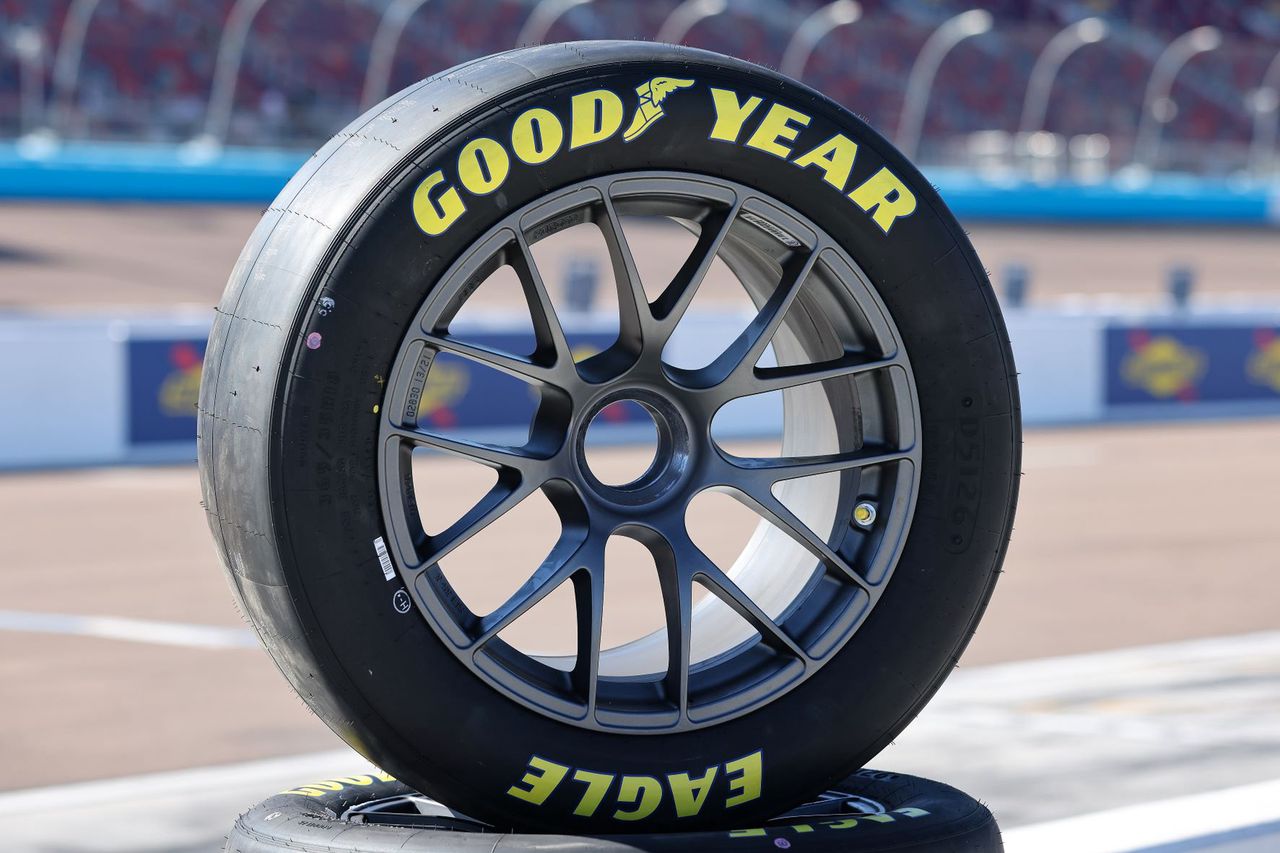 Goodyear ponownie wyłącznym dostawcą opon dla najlepszych serii wyścigu NASCAR