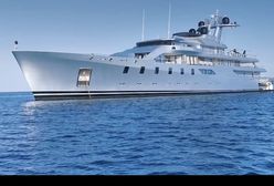 Pływające pałace grają w kotka i myszkę. Kolejny rosyjski superjacht ucieka przed sankcjami