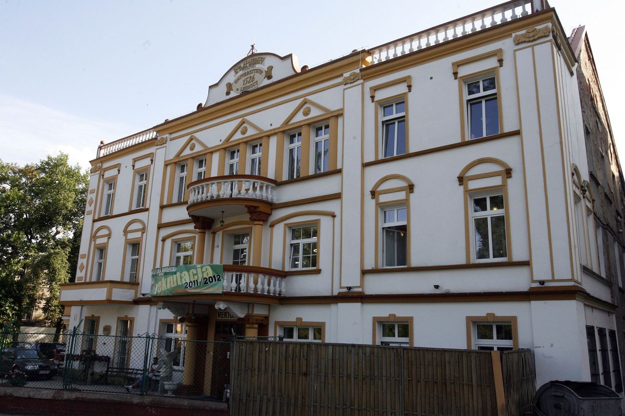 Legnickie wątki afery Collegium Humanum. Prokuratura stawia zarzuty