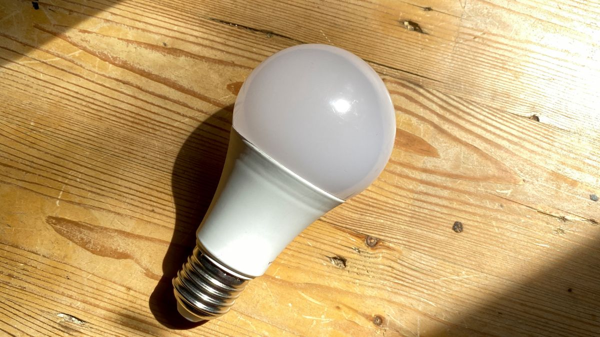 Co tak naprawdę oznacza skrót LED?