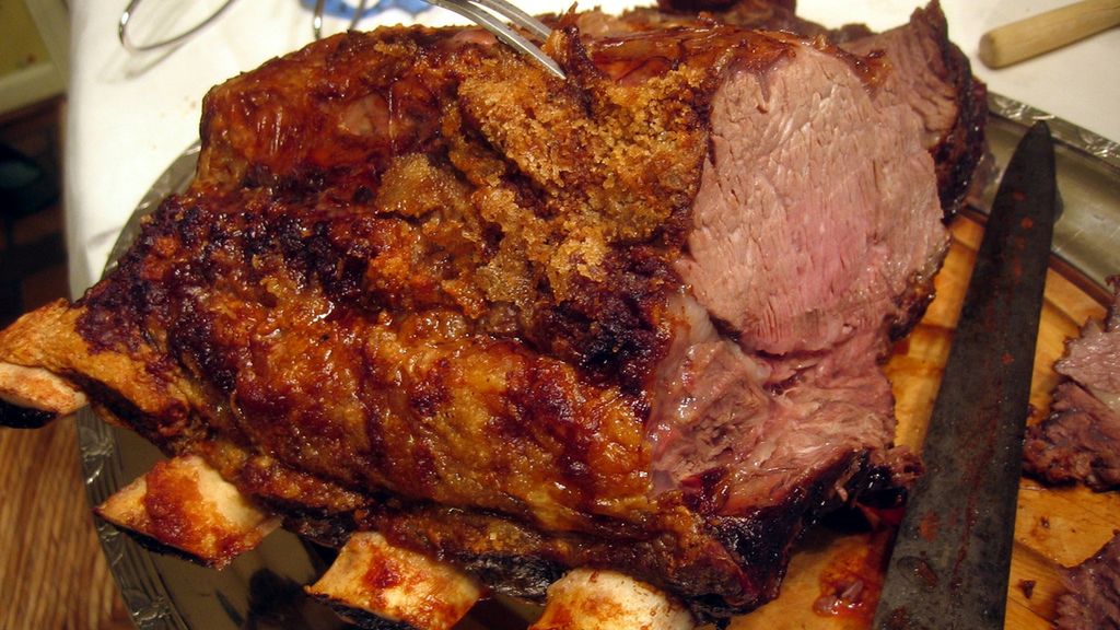 Pieczony udziec wołowy (samo mięso, II klasa mięsa)