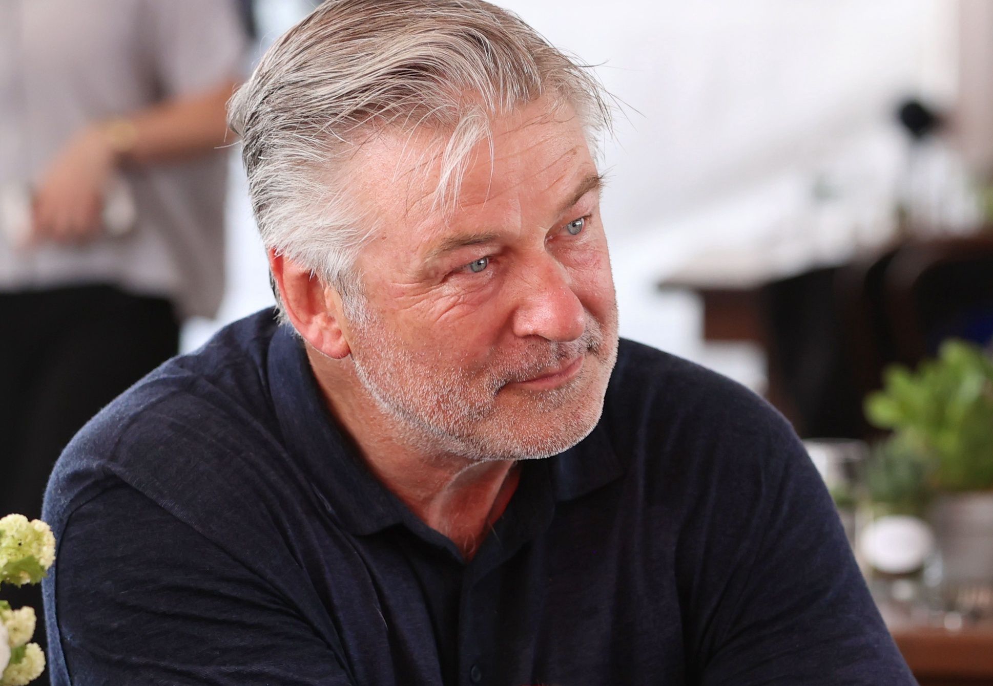 Alec Baldwin nieświadomie śmiertelnie postrzelił operatorkę filmu "Rust"