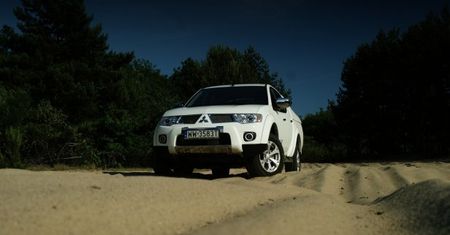 Mitsubishi L200 2,5 D-ID Double Cab Dakar – wiesz, po co go chcesz [test autokult.pl]