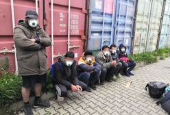 Czechowice-Dziedzice. Chcieli jechać do Francji. Ukryli się wśród przewodów klimatycznych