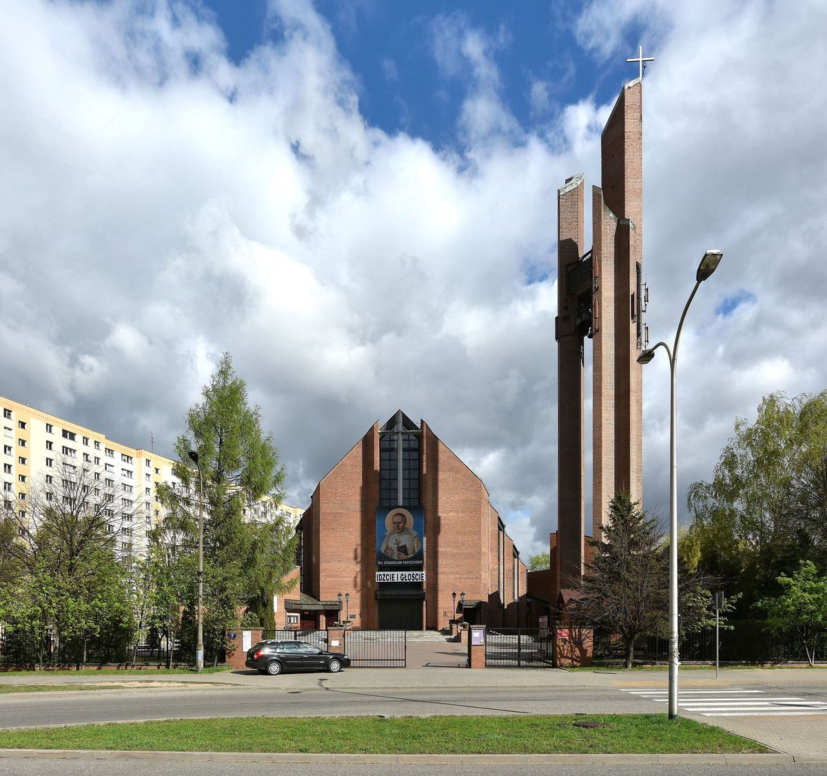 Koronawirus w Warszawie. Kościół na Stegnach zamknięty