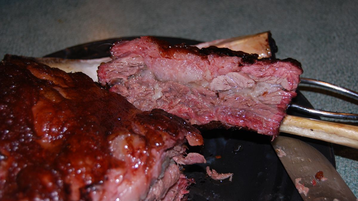 Opiekane żeberka wołowe (samo mięso, II klasa mięsa)