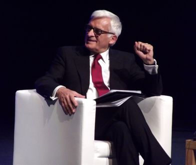 Jerzy Buzek podczas III Europejskiego Kongresu Małych i Średnich Przedsiębiorstw w Katowicach (2013)