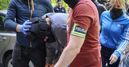 Zabójca lekarza doprowadzony do prokuratury