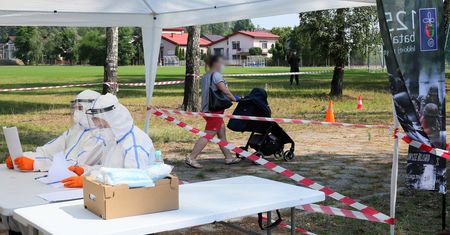 Koronawirus. Żółte powiaty - nowe obostrzenia
