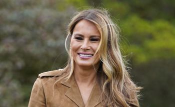 Stonowana Melania Trump. Wybrała jedną z najmodniejszych kurtek