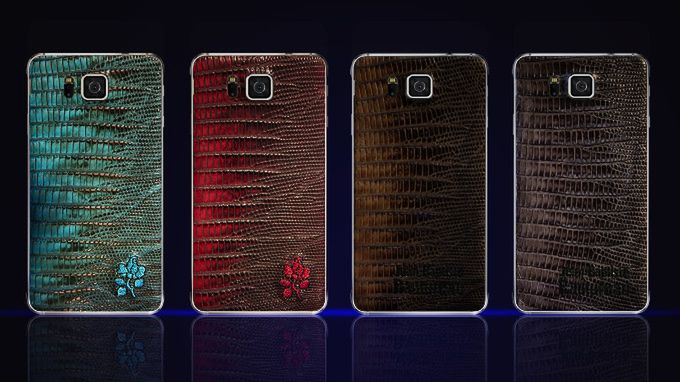 Galaxy Alpha również w skórzanej obudowie. Naprawdę skórzanej 2