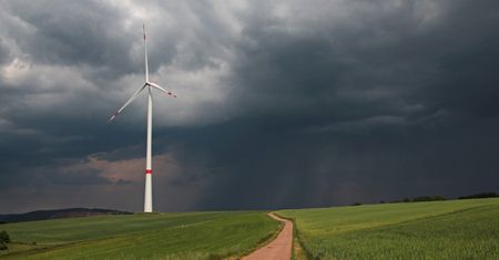Nad Polskę nadciągają anomalie. Zobacz, co będzie się działo z pogodą