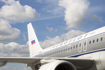 Fałszywe etykiety i części dla Aerofłotu. Rosjanin uznany za winnego