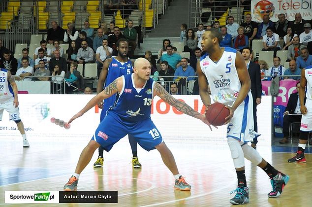 Mimo kolejnego w sezonie double-double Daniel Wall nie miał powodów do radości