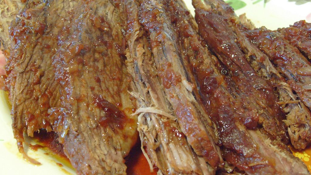 Duszony mostek wołowy (samo mięso, III klasa mięsa)