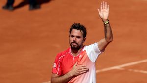 Stan Wawrinka pożegnał się z miejscem debiutu. Rewanż Stefanosa Tsitsipasa