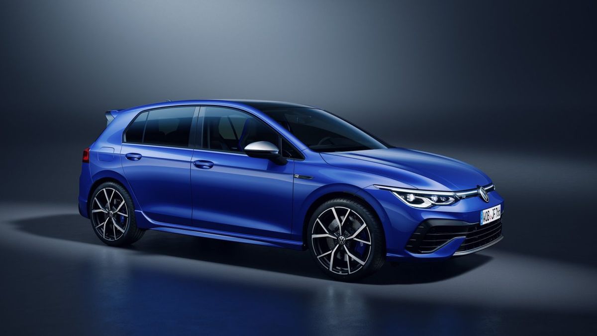 Ósma generacja Golfa R kosztuje mniej niż 200 tys. zł.