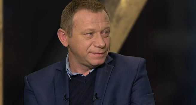 Grzegorz Głuszak z Medalem 75-lecia Misji Jana Karskiego za reportaże o Tomaszu Komendzie i Beacie Pasik