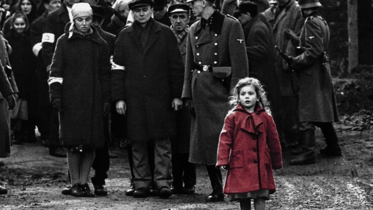 Oliwia Dąbrowska w "Liście Schindlera" wcieliła się w dziewczynkę-symbol. Dziś znów jest potrzebna 