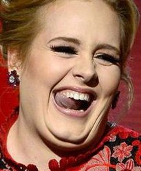 Adele: Wygląda jak wielka kanapa?!