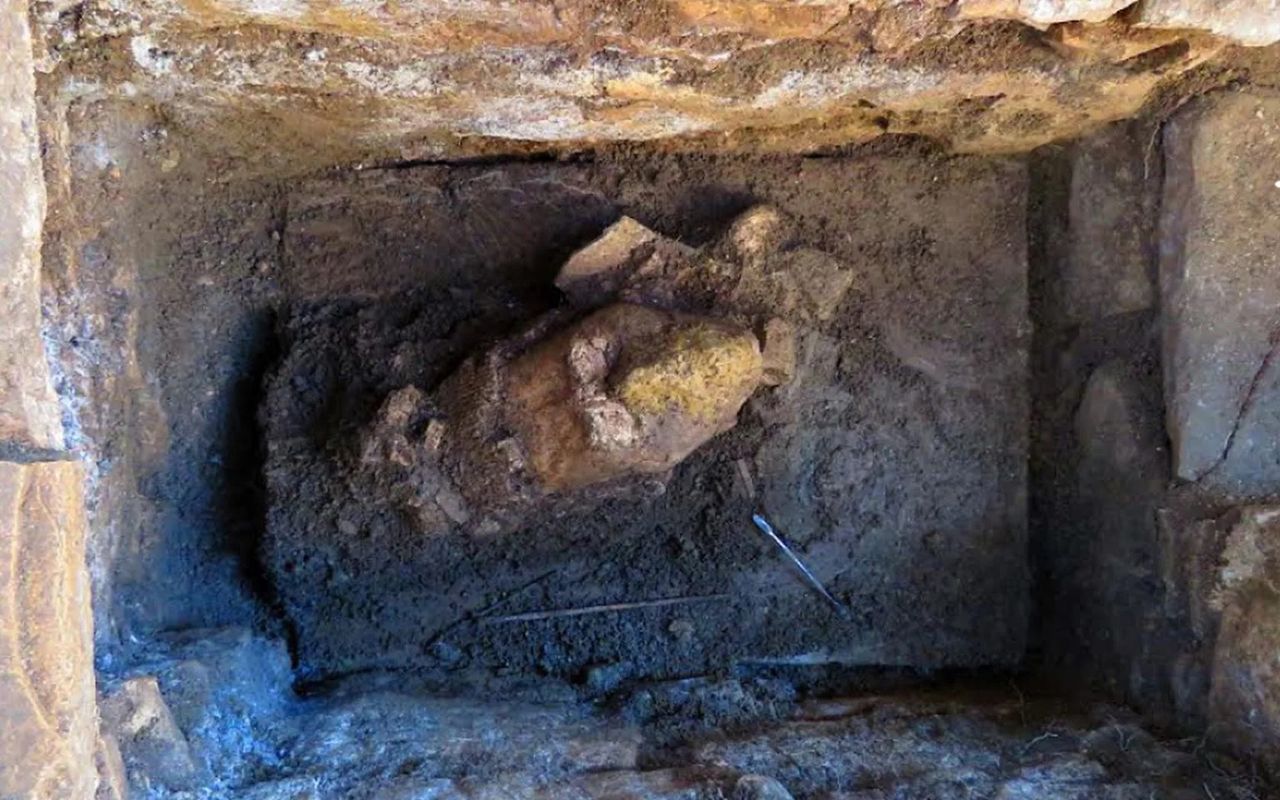 Posąg z odciętą głową sprzed 1300 lat. Niezwykłe odkrycie w Palenque w Meksyku