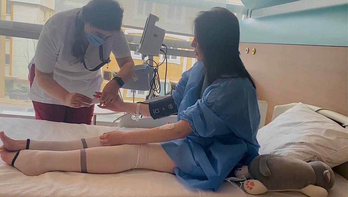 Monika wykonała w tureckich klinikach cztery operacje