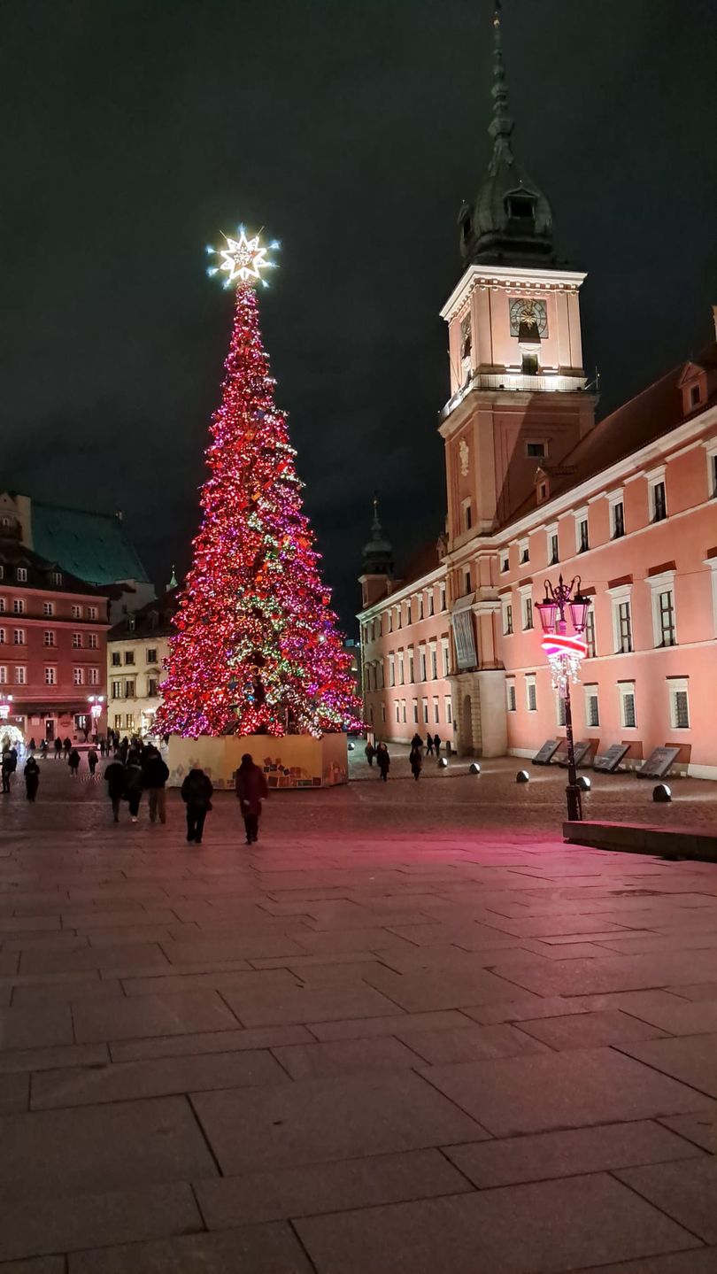 Ostatnia szansa, żeby zobaczyć tegoroczne iluminacje w Warszawie