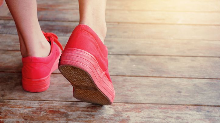 Moda na sneakersy na grubej podeszwie powraca