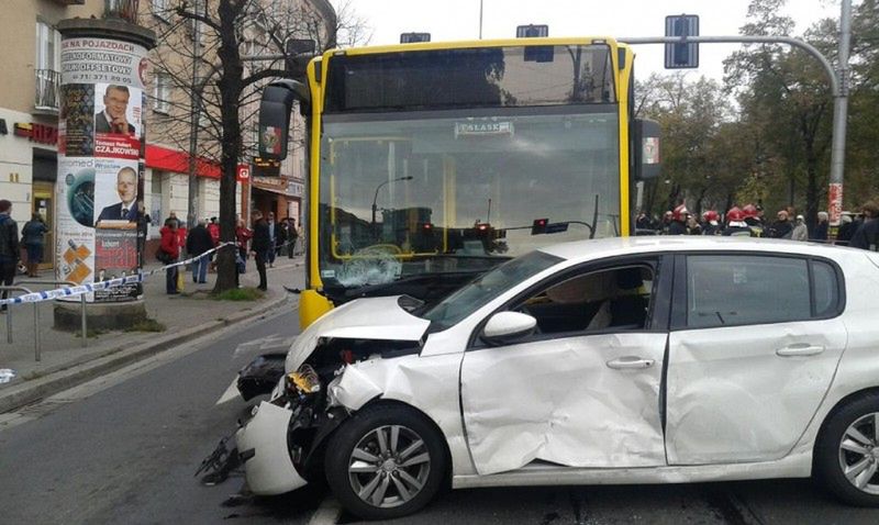 Kilka słów o „zawodowych kierowcach” dużych pojazdów