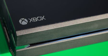 Gry w cyfrowej dystrybucji na Xboksa One tańsze niż na PS4