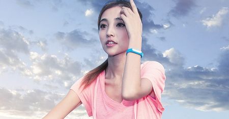 Samsung zapragnął sukcesu osiągniętego przez Xiaomi Mi Band