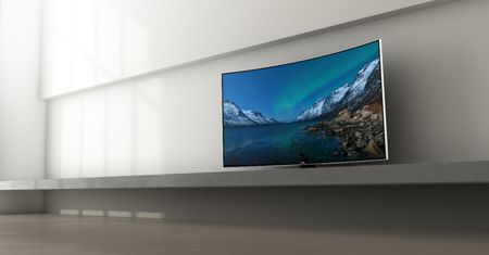 Telewizory bez marketingu. Co warte są 4K oraz zakrzywione ekrany?