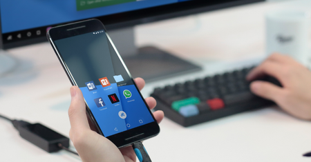 Samsung DeX: oto stacja dokująca dla androidowego Continuum Samsunga