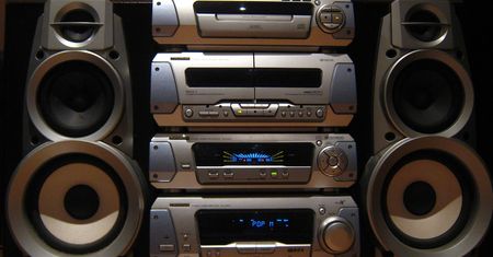 LG rozdaje użytkownikom swoich smartfonów muzykę w jakości Hi-Fi