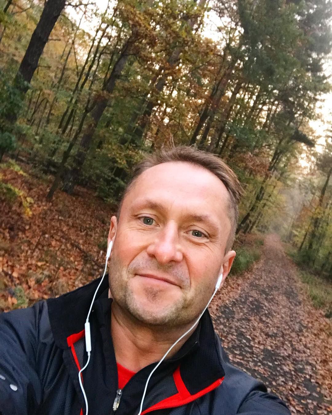 Kamil Durczok młodnieje w oczach
