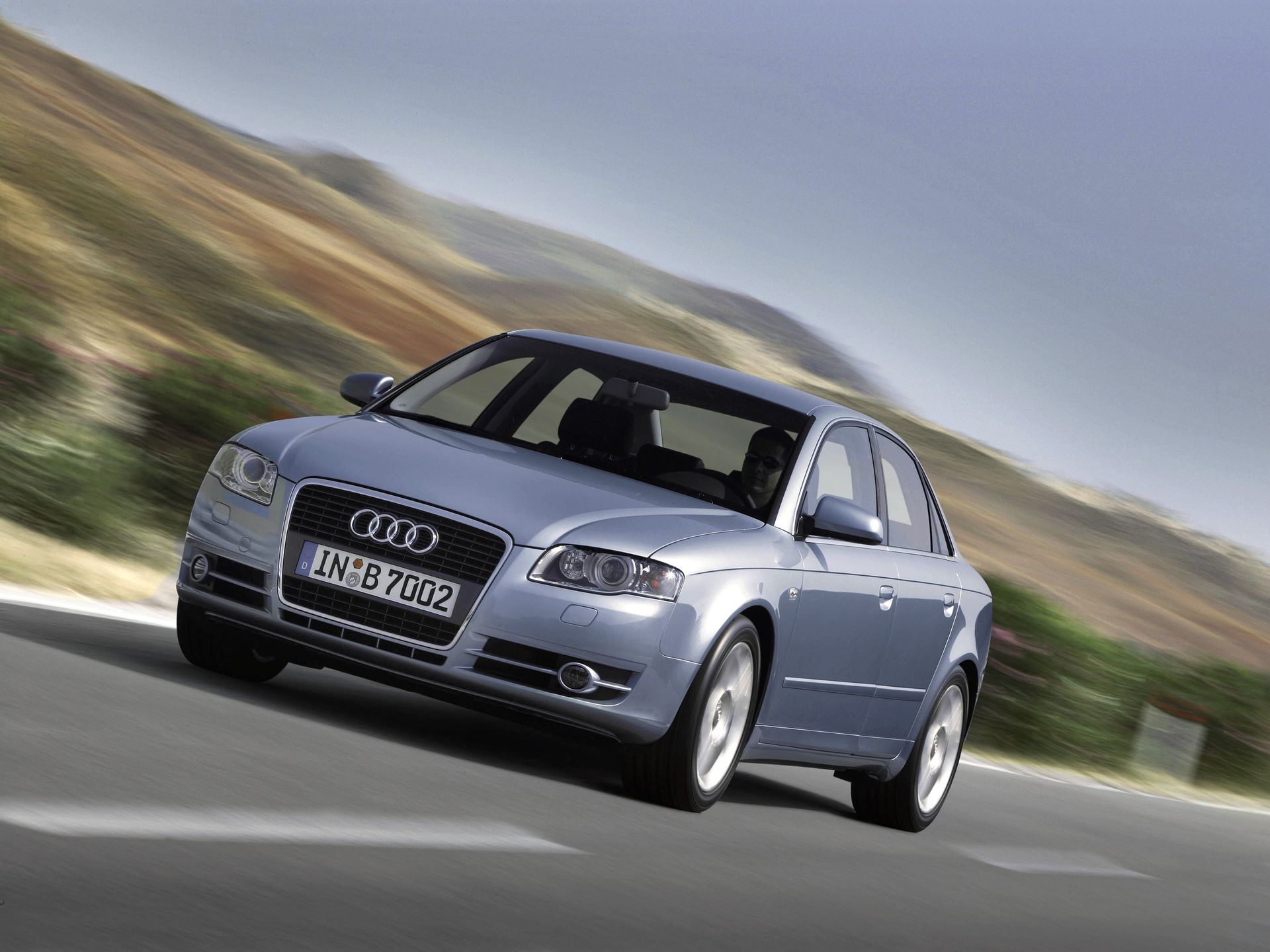 Audi A4 (B7)