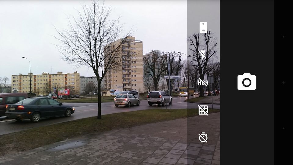 YotaPhone 2 - telefon o dwóch twarzach. Test i recenzja smartfona z ekranem E Ink 39