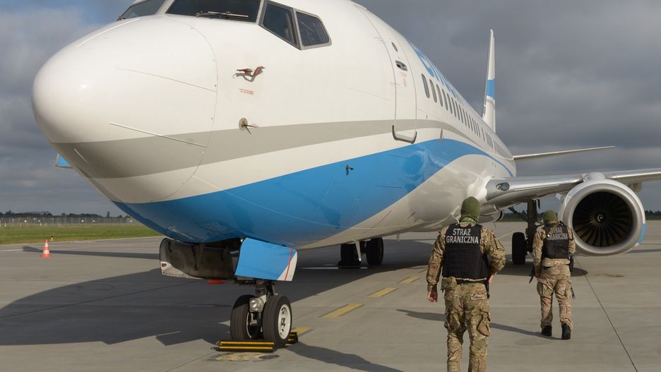 Incydent na lotnisku Ławica w Poznaniu. Pasażer wyproszony z samolotu