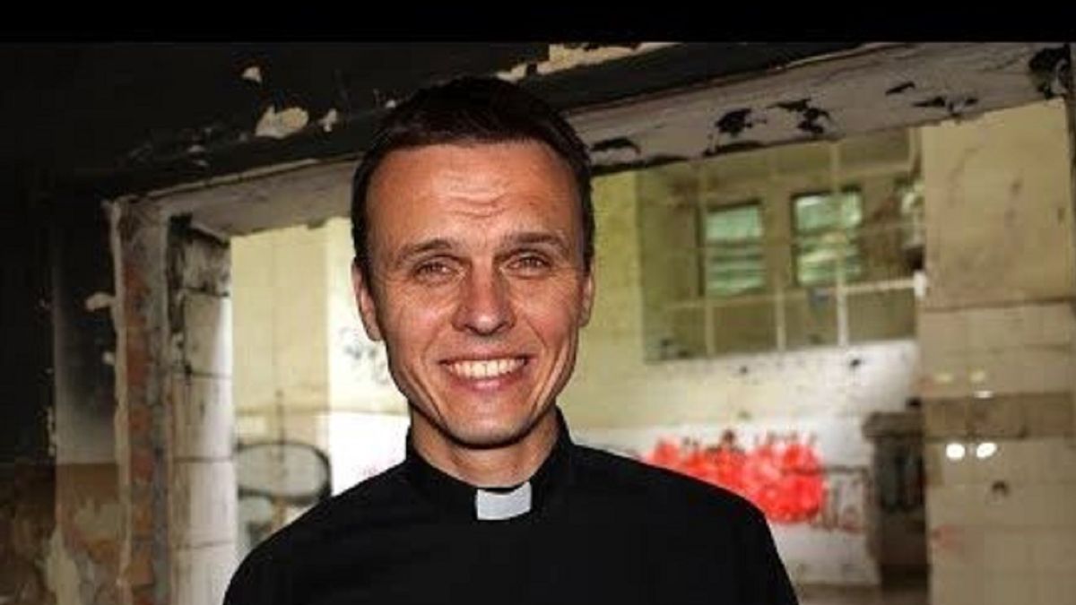 Ks. Rafał Główczyński ostrzega pary przed wspólnym mieszkaniem przed ślubem