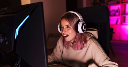 Top 5 monitorów dla wymagających graczy. Te ekrany robią różnicę!