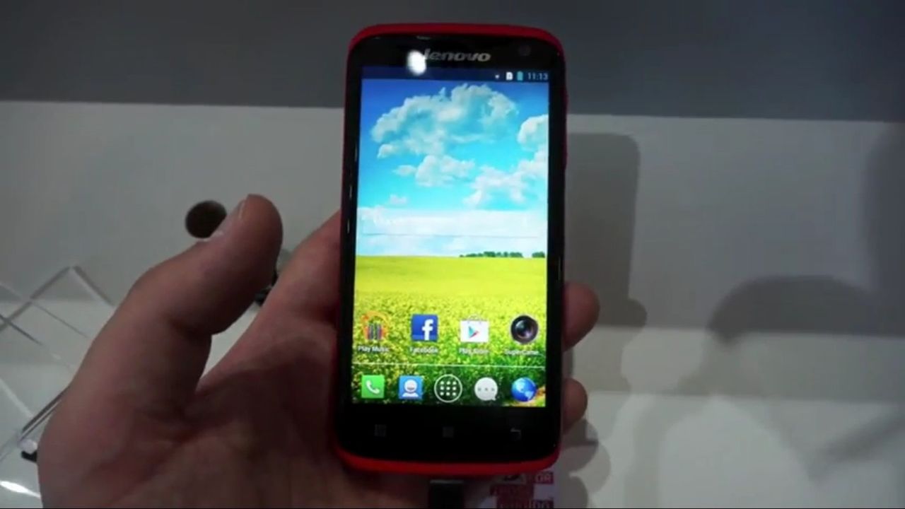Nieudana kopia HTC One X i 7-calowy tablet, czyli nowości Lenovo na IFA 2013 [wideo]