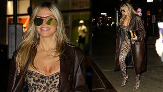 Panterkowa Heidi Klum maszeruje po Nowym Jorku z CZERWONYMI PLAMAMI na dekolcie