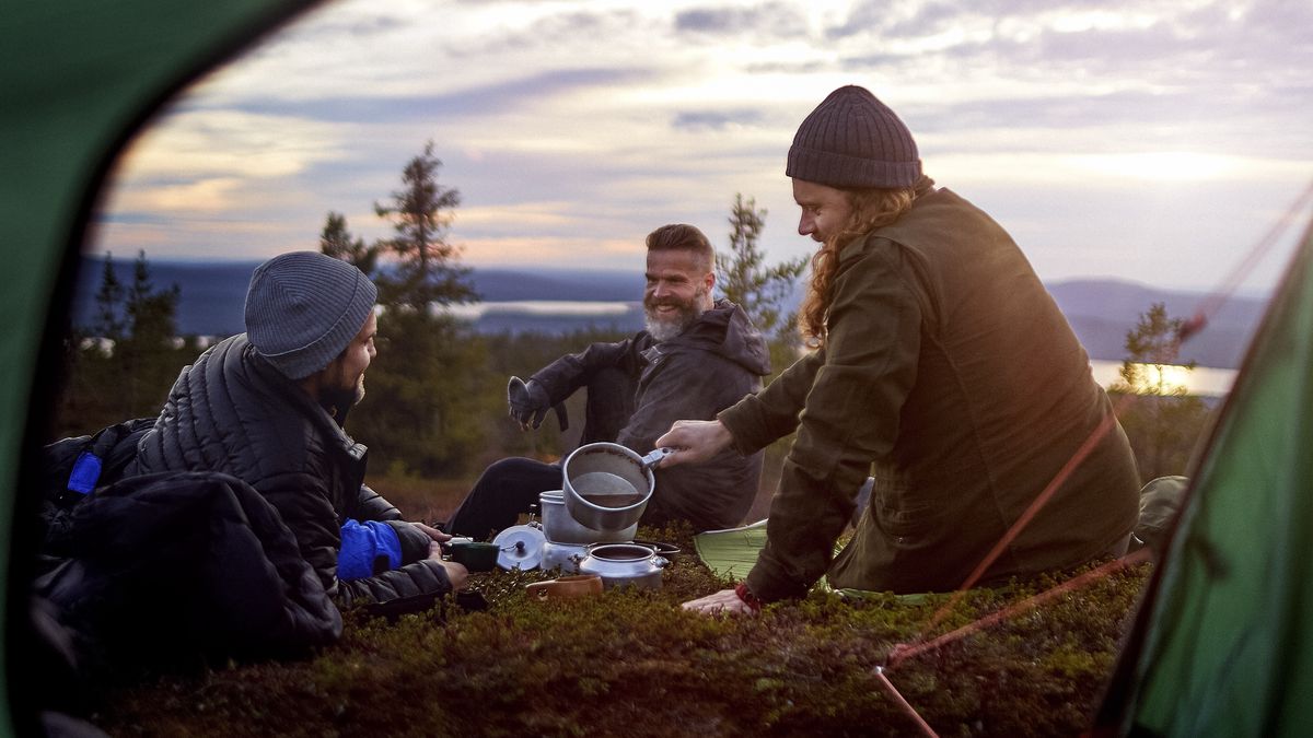Finowie, mieszkańcy najszczęśliwszego kraju na świecie, cenią kontakt z naturą. Kiedy wyjeżdżają poza miasto, wyznają zasadę: im mniej udogodnień, tym lepiej