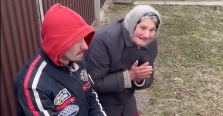 Do wsi przyszli ukraińscy żołnierze. Nagranie niesie się w sieci