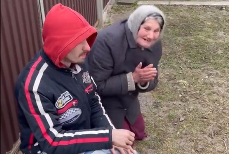 Do wsi przyszli ukraińscy żołnierze. Nagranie niesie się w sieci