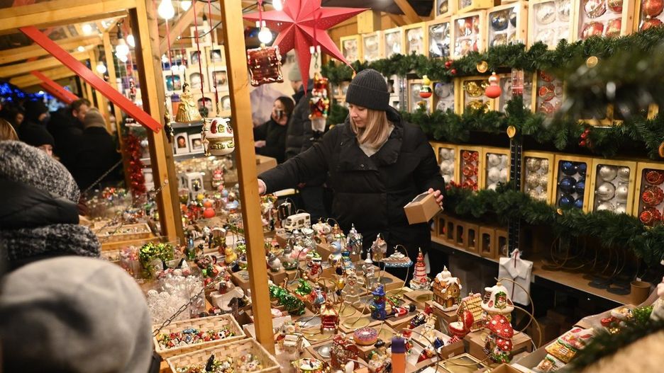 Grudzień pełen jarmarków bożonarodzeniowych.