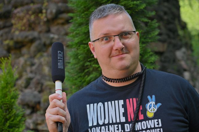 Zostałem uwiązany przez dobry mikrofon!