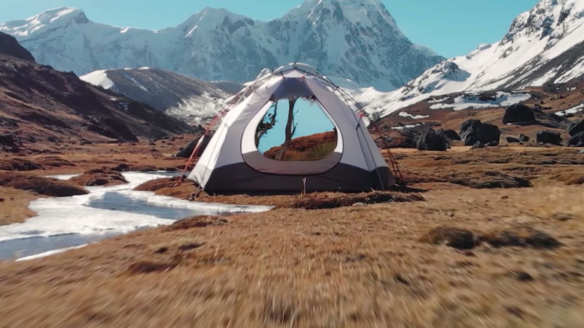 Niesamowite umiejętności pilota drona poprowadziły go dookoła świata 1