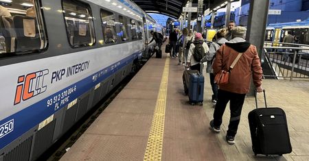 Mandaty w PKP dla seniorów. Wystarczy jeden błąd