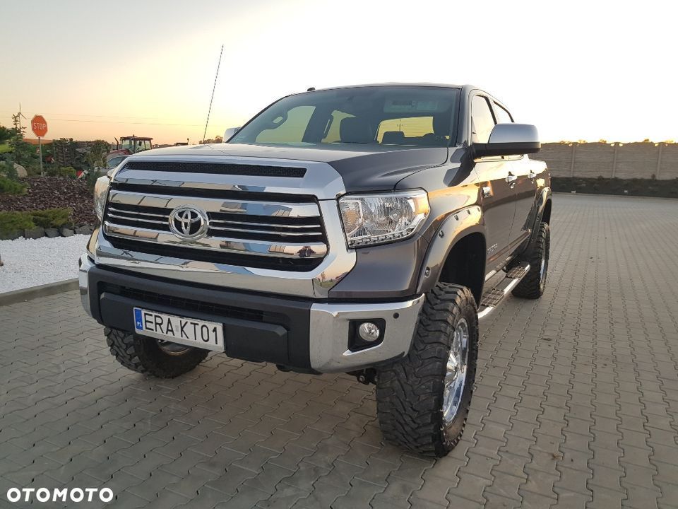 LPG jest paliwem dla ubogich? Jeśli tak, to dlaczego ta Toyota Tundra kosztuje 245 tys. zł i ma zasilanie gazowe?